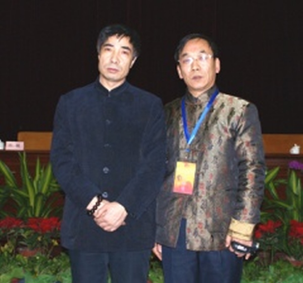 与伊惠老师合影