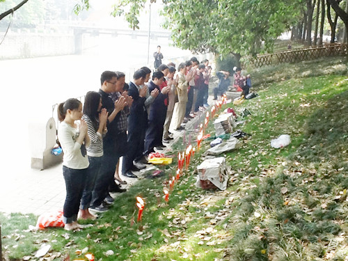 分院组织放生活动